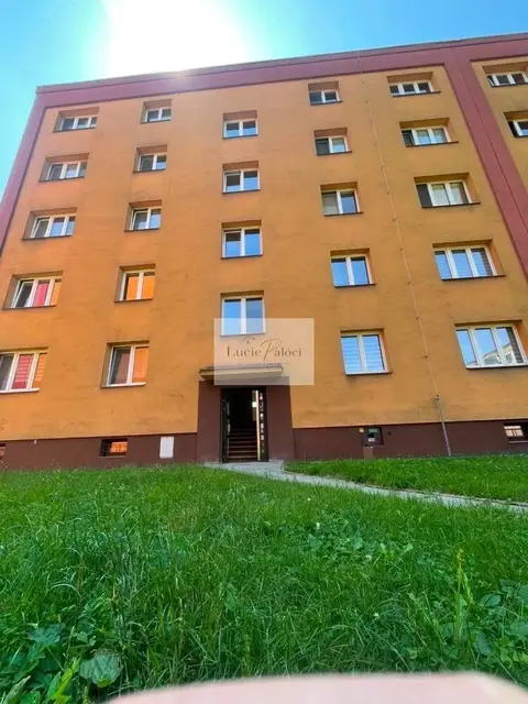 Prodej bytu 2+1 Božkova s lodžií, Karviná