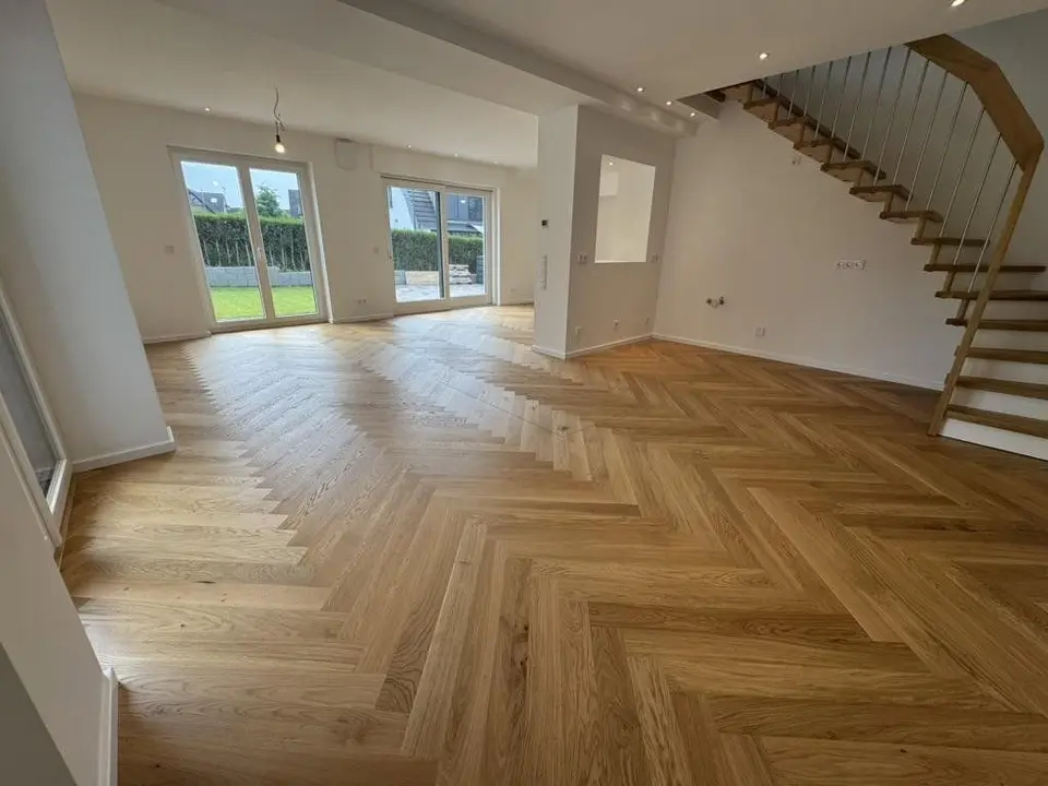Prodej domu 100 m², pozemek 195 m², Düsseldorf