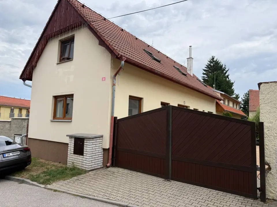Pronájem domu 150 m², pozemek 50 m², Polní, Velké Přílepy