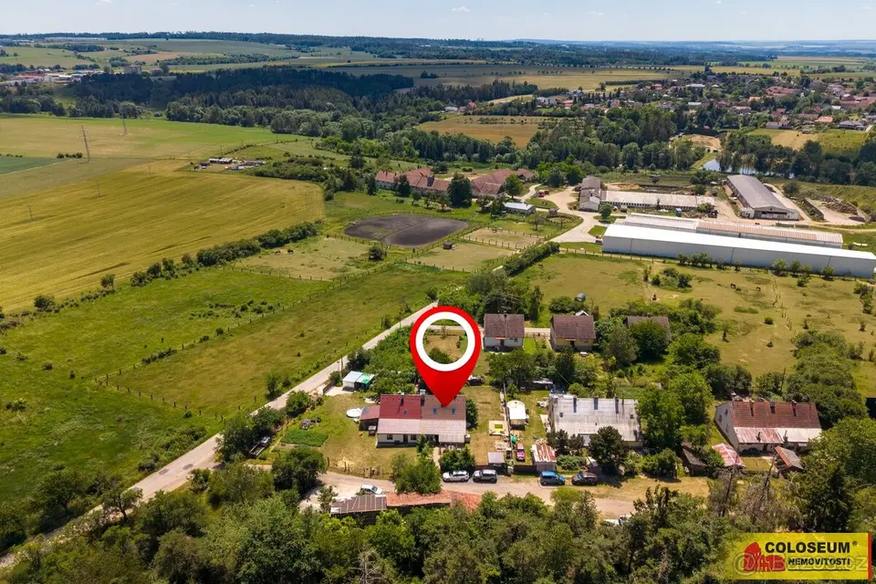 Březské, RD 3+1, zahrada, bazén – rodinný dům