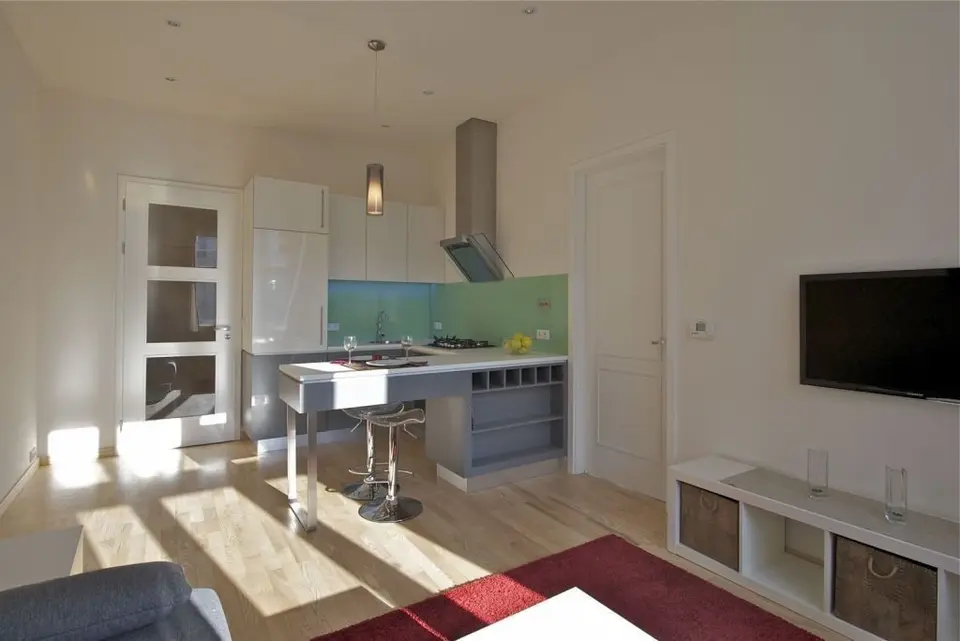 Pronájem bytu 2+kk 50 m², Kafkova, Praha