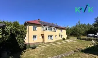 Prodej RD se třemi BJ s dispozicí 3+1 a se třemi garážemi, N