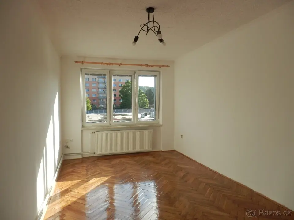 Pronájem bytu 3+1 63 m², ev.č. 00725