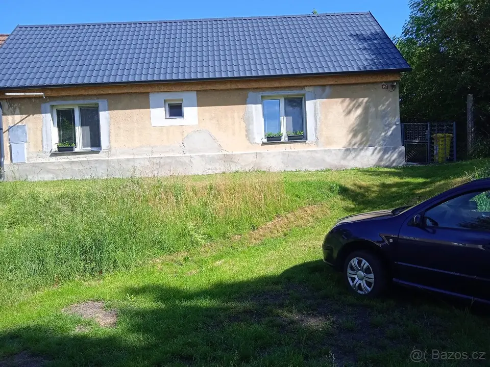 Pronájem rodinného domu se zahrádkou v okr. Nymburk