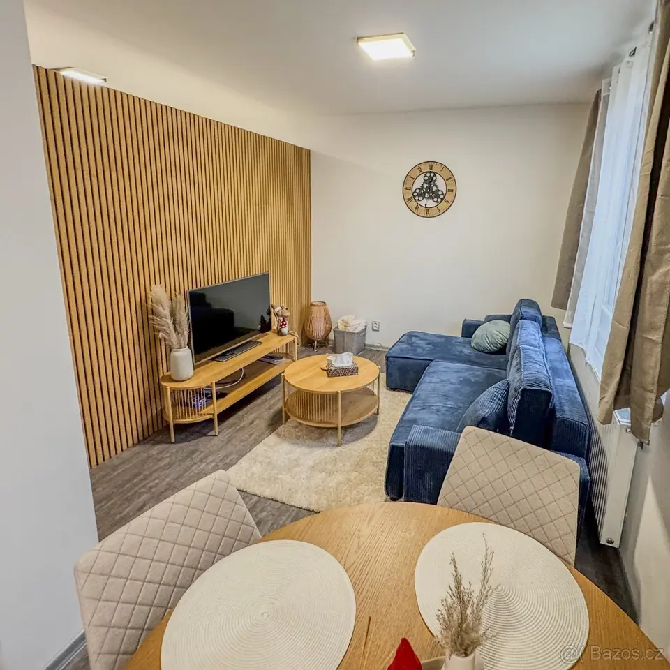 Pronájem bytu 3+1 63 m², ev.č. 00725