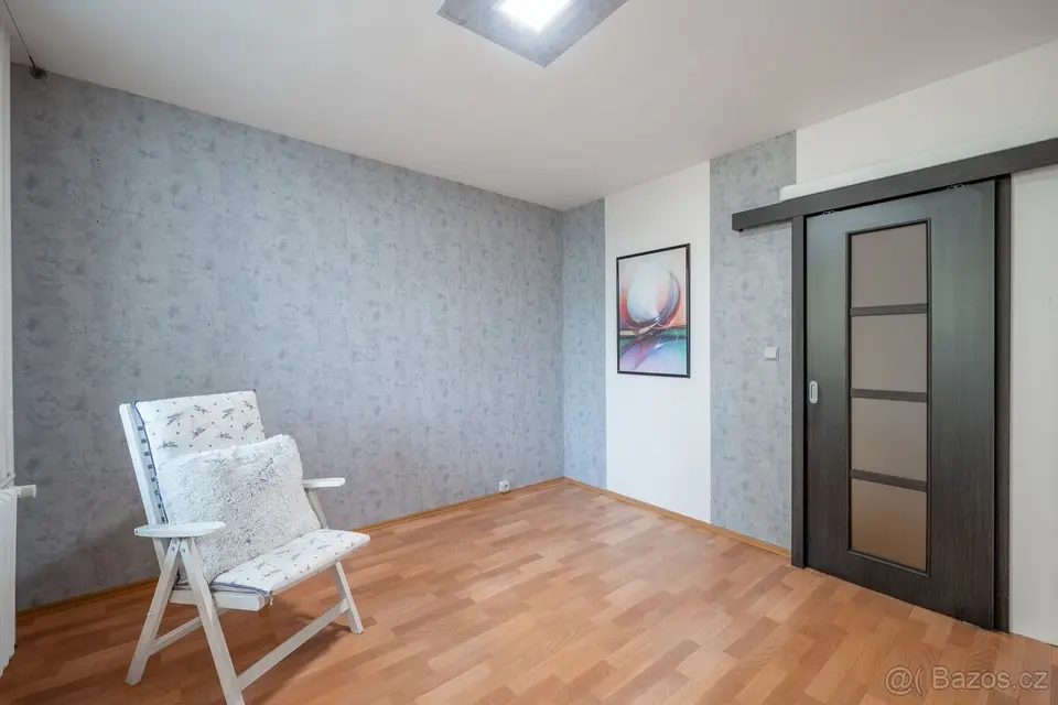 Vyškov - Předměstí, Tyršova DB 2+1, 55 m2, balkon, rekonstru