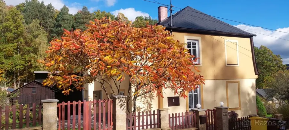 Prodej vily 190 m², pozemek 2800 m²