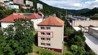 Prostorný byt 1+1, upravený na 2+1 v Adamově