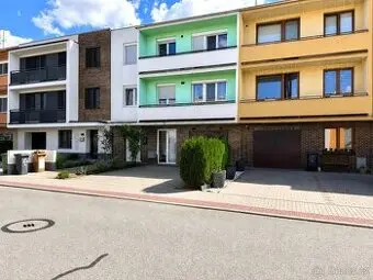 Prodej domu 154 m² s pozemkem 208 m² - možno vícegenerační/i