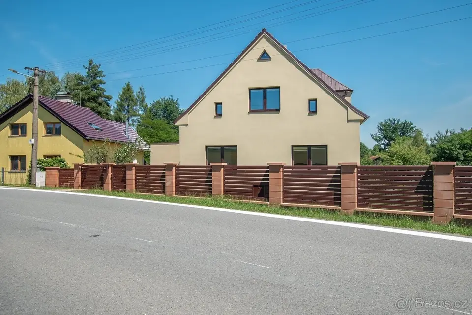 Prodej prostorného domu po rekonstrukci v Kateřinicích